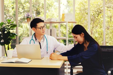 male psychiatrist uses psychology to give advice to female patients who have lost their lives and need a psychiatrist to heal their minds : mental health treatment concept