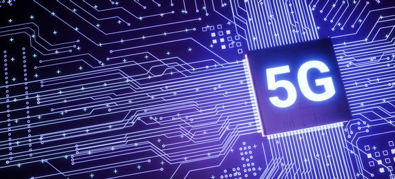 5g support microchip on smartphone circuit board, smart iot communication microprocessor, 3d rendering futuristic fast real time mobile network internet technology concept background
