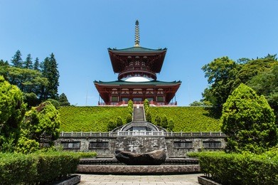 the great pagoda (daito), narita-san sensoji temple, near tokyo, japan