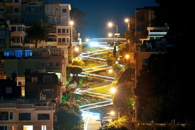san francisco lombard street at night