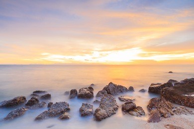 stunning minimalist long exposure landscape
