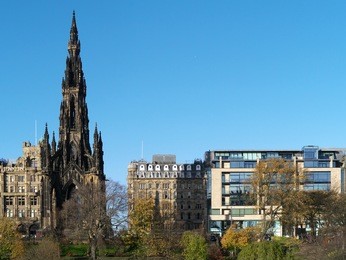 a view of princes street, edinburgh.  the t a view of princes street, edinburgh. the tall structure is the scott monument. 