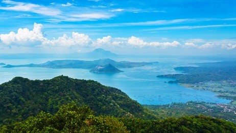 taal volcano in philippines, the smallest volcano in the world