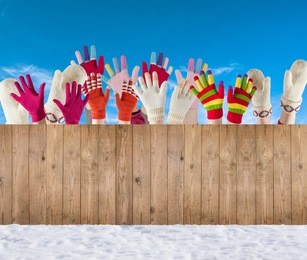 winter mittens and gloves 