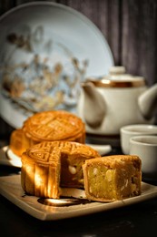 moon cake ,chinese style,mid-autumn festival