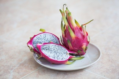 dragon fruit on the plate