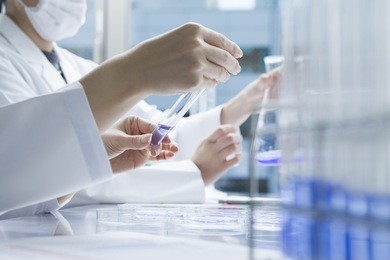 female scientific research team in laboratory