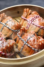 steaming shanghai hairy crabs, chinese cuisine