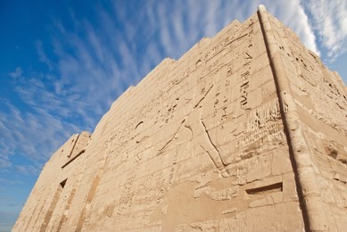 temple medinat habu in luxor 