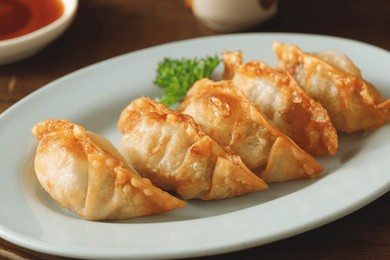 age gyoza, deep fried gyoza dumplings