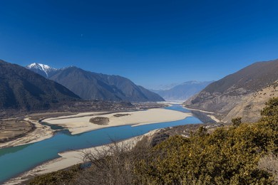 view of the yarlung zangbo river grand canyon and mount namjagbarwa in nyingchi, tibet, china