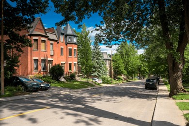 city street building view, montreal, quebec, canada