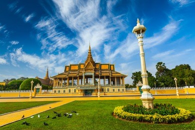 phnom penh tourist attraction and famouse landmark - royal palace complex, cambodia