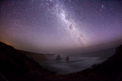 night sky in the southern hemisphere with milky way, taken at tweleve apostles in australia