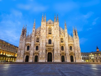 duomo di milano (milan cathedral) and piazza del duomo in the morning, milan, italy
