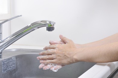 wash your hands with water