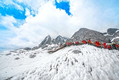 jade dragon mountain