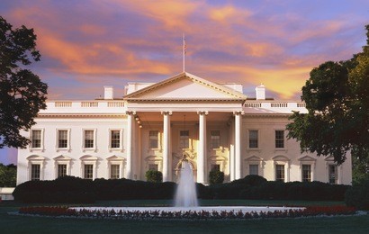the white house, washington d.c. at dusk