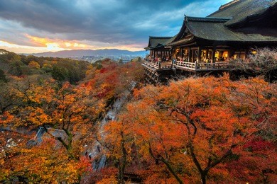autumn color at kiyomizu-dera temple in kyoto, japan