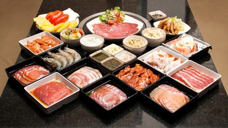 sukiyaki fresh beef pork slices, vegetable, dinner set