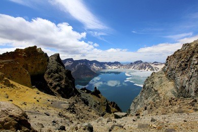 mt. baekdu.