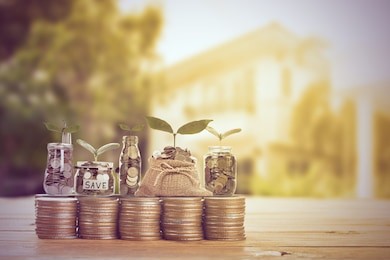 house ,agent set and sale for your life.