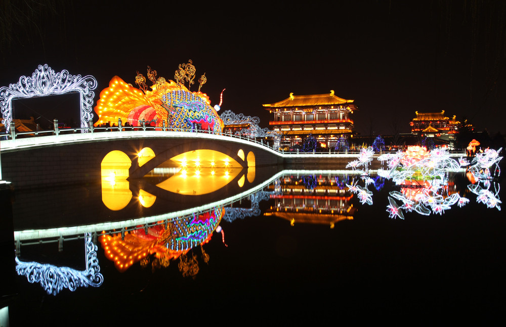 xi 'an datang furong garden lanterns