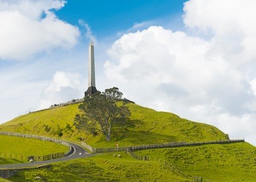 obelisk on the summit of the one tree hill reminds of signing the treaty of waitangi, the treaty of the maori people with the british empire. auckland, new zealand