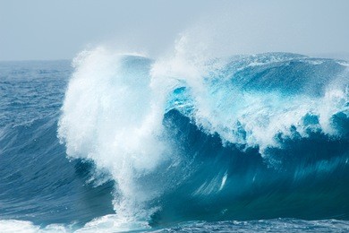 powerful ocean waves breaking natural background