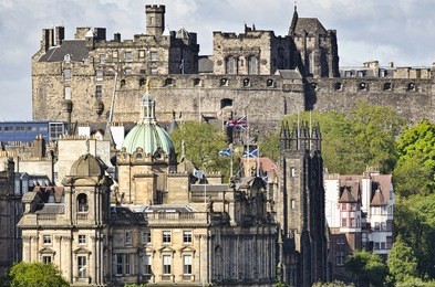 edinburgh castle and old town 
