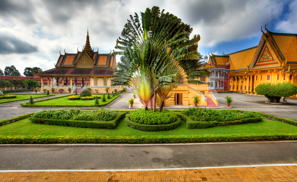 view to garden and royal palace in phnom penh - cambodia (hdr)