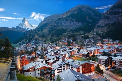 zermatt village with peak of matterhorn in swiss alps