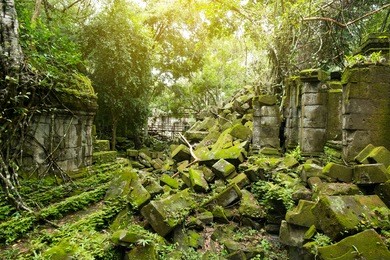 beng mealea temple, ruins in the middle of jungle, siem reap, cambodia