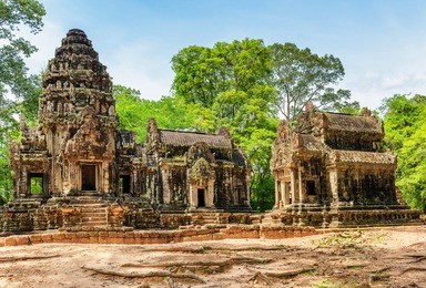 view of central sanctuary of ancient thommanon temple in amazing angkor, siem reap, cambodia. mysterious thommanon nestled among rainforest. enigmatic angkor is a popular tourist attraction.