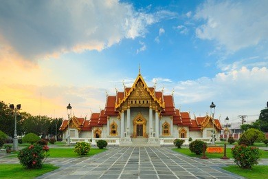the marble temple, wat benchamabopit dusitvanaram in bangkok, thailand