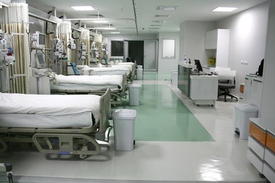 hospital room, intensive care