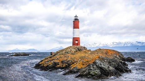 the les eclaireurs lighthouse