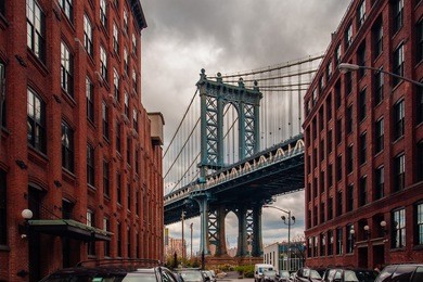 manhattan bridge from washington street, brooklyn, new york, usa