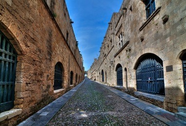 the avenue of the knights