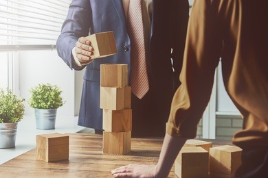 two business persons plan a project