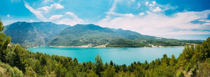 panorama of beautiful landscape of st croix lake in the gorges du verdon in south-eastern france. provence-alpes-cote d'azur.
