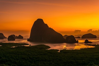sa-met-nang-she new landmark in phang nga ,thailand beautiful sunrise 