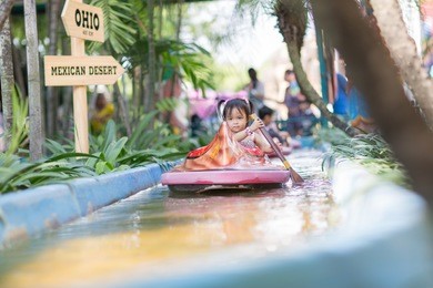 kayak at amusement park