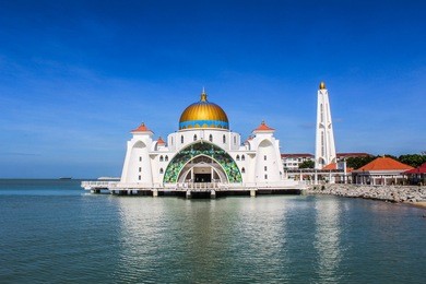 mosque malacca strait