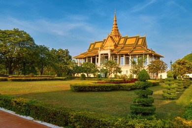 royal palace of phnom pehn, cambodia