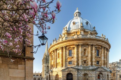 early spring morning in oxford city center
