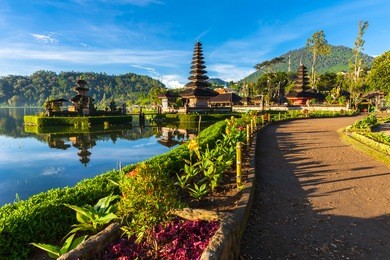 pura ulun danu bratan at sunrise, famous temple on the lake, bedugul, bali, indonesia.
