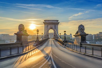 budapest chain bridge when sunrise, budapest, hungary