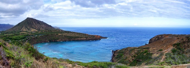 hanauma bay just outside honolulu, hawaii, famous for its snorkeling