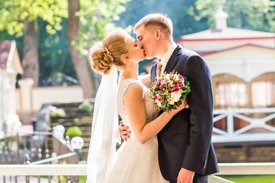 kiss the bride and groom
